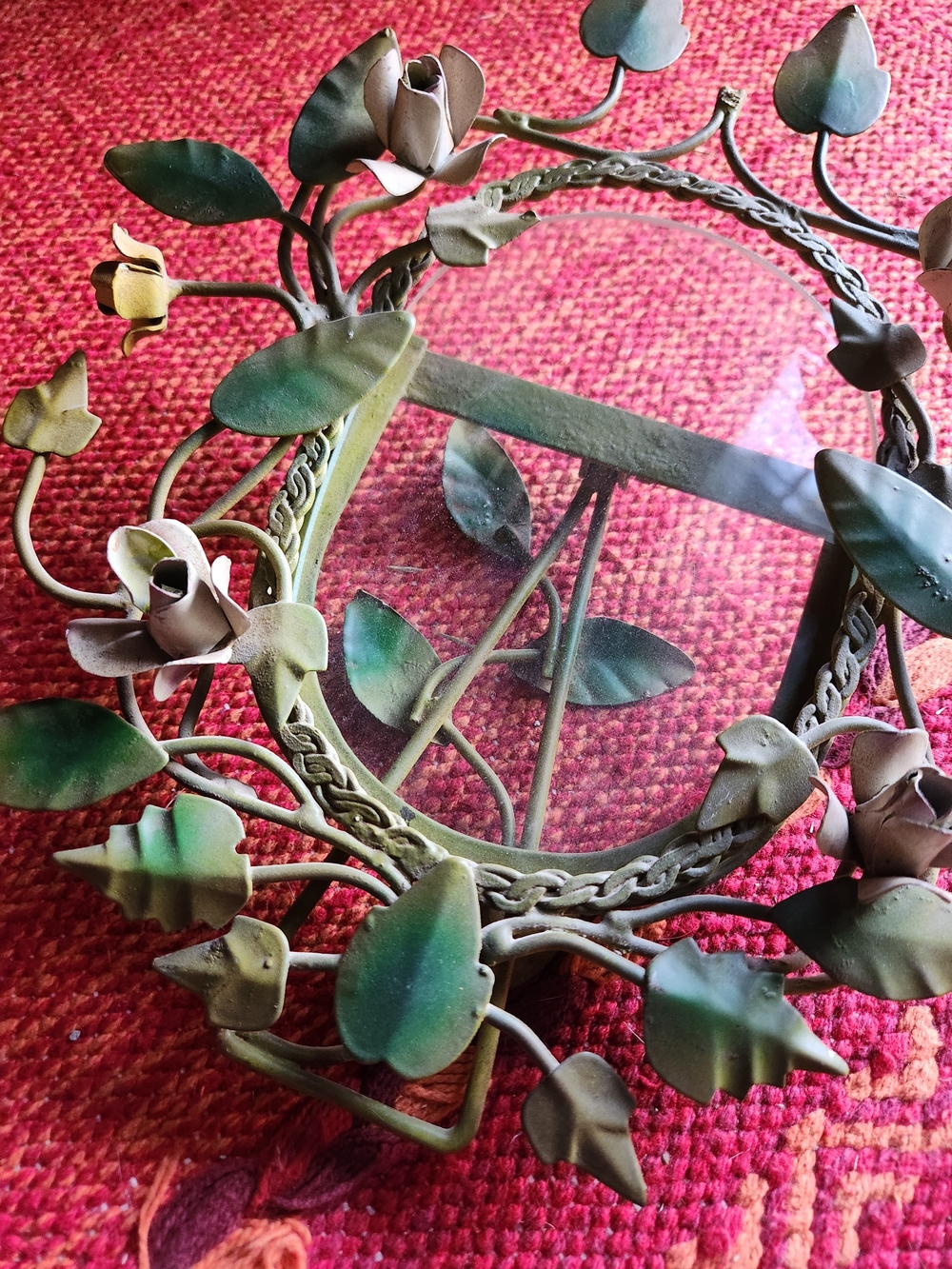 Vintage Green Metal Floral Frame - Picture 6 of 9